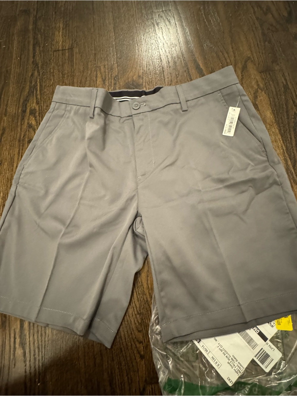 Amazon Essentials Men's Light Gray Flat-Front Shorts